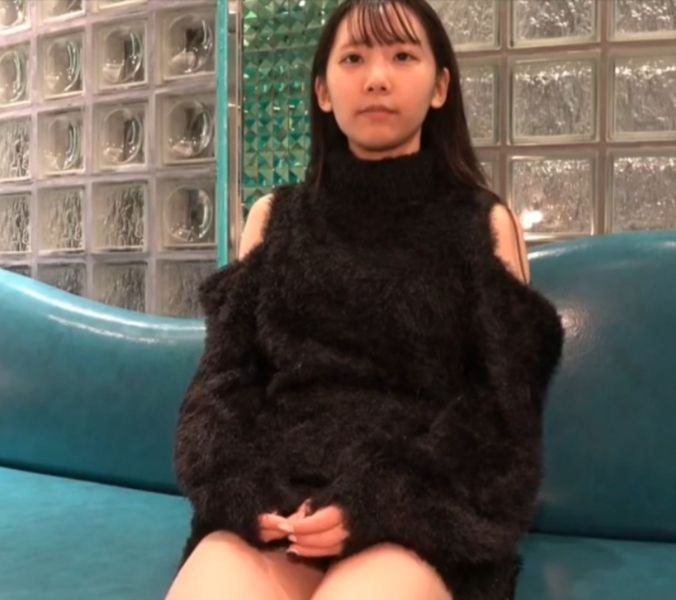 重磅推荐！熊猫TV最新女神下海【菲菲】后入式翘臀汉堡堡淫逼 老公 快来后入我嘛 露出诱惑！